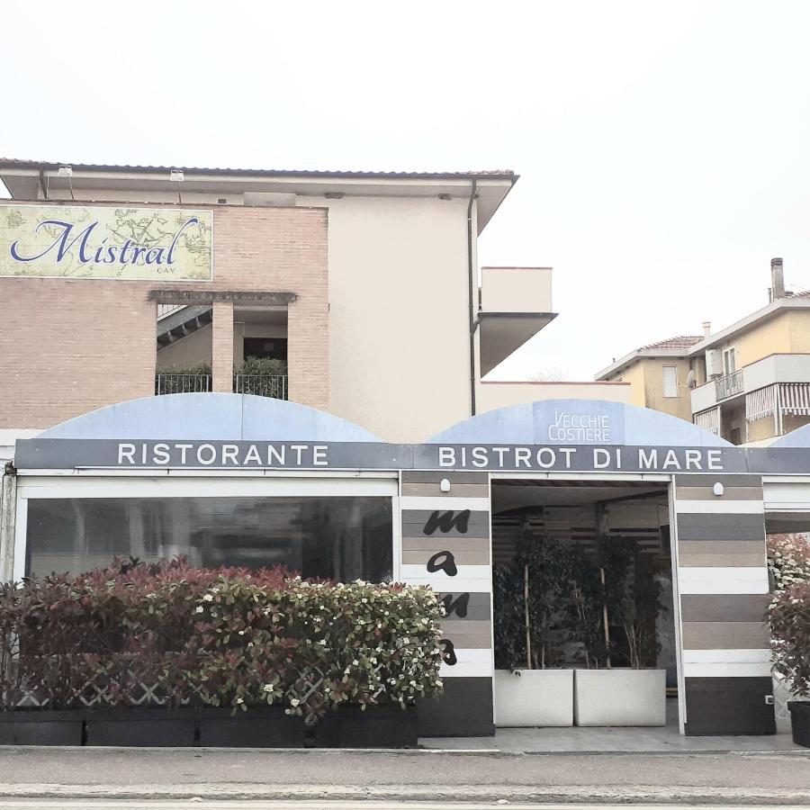 Mistral Apartments Puntone di Scarlino Εξωτερικό φωτογραφία